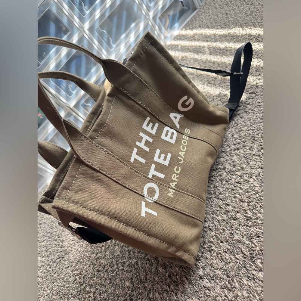 Marc Jacobs Brown Tote Bag